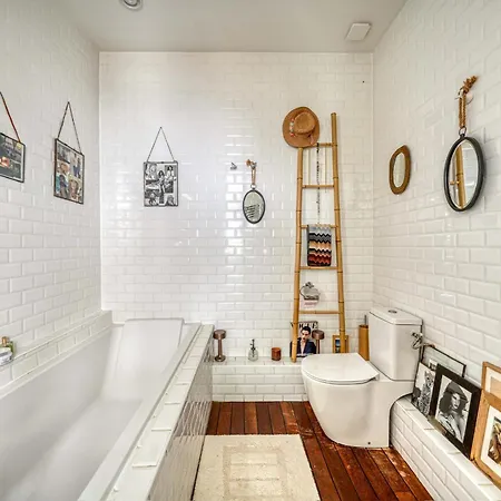 Verneuil Luxury Apartment *