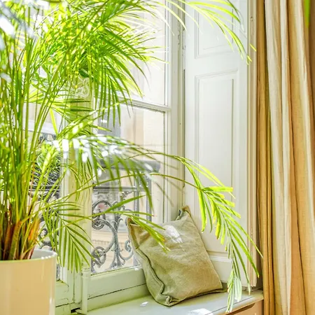 Verneuil Luxury * Paris